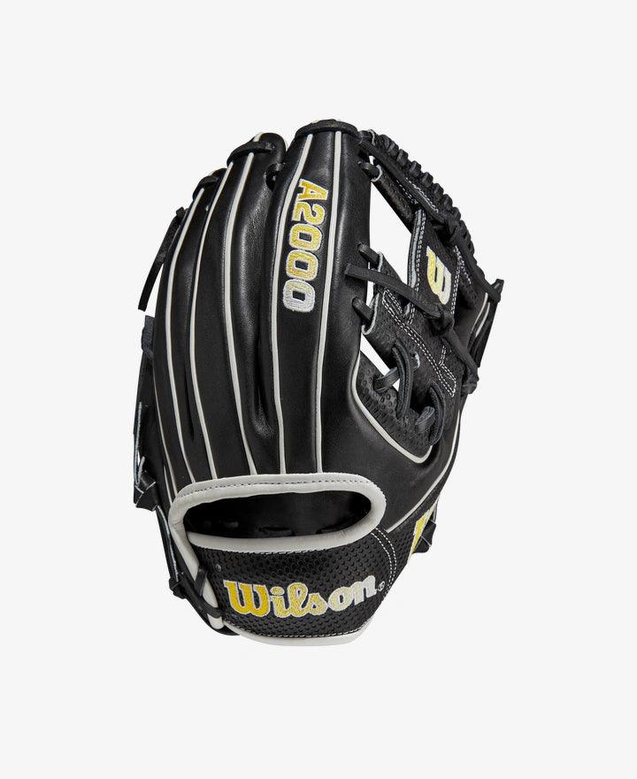 Wilson A2000 SC1786 11.5” Black Infield Baseball RHT - CustomBallgloves.com