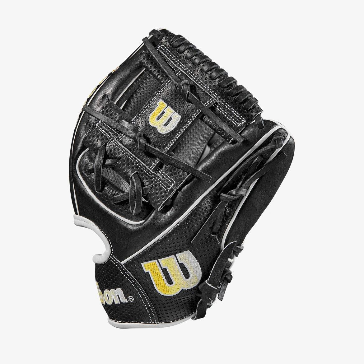 Wilson A2000 SC1786 11.5” Black Infield Baseball RHT - CustomBallgloves.com